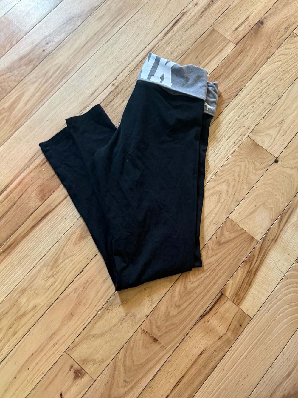 PINK Victoria's Secret Ultimate leggings Small Black Gray Lace Up Full Length